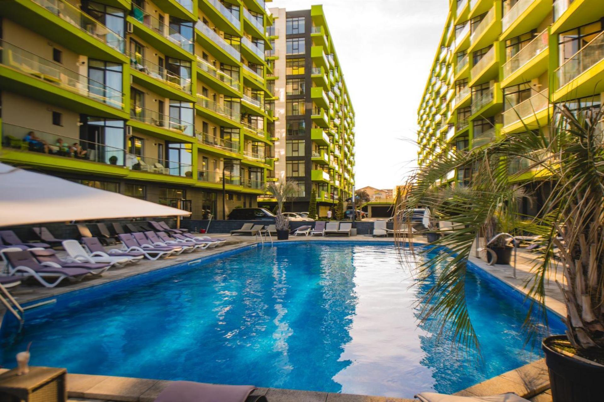 Iako Premium Apartament Navodari Luaran gambar