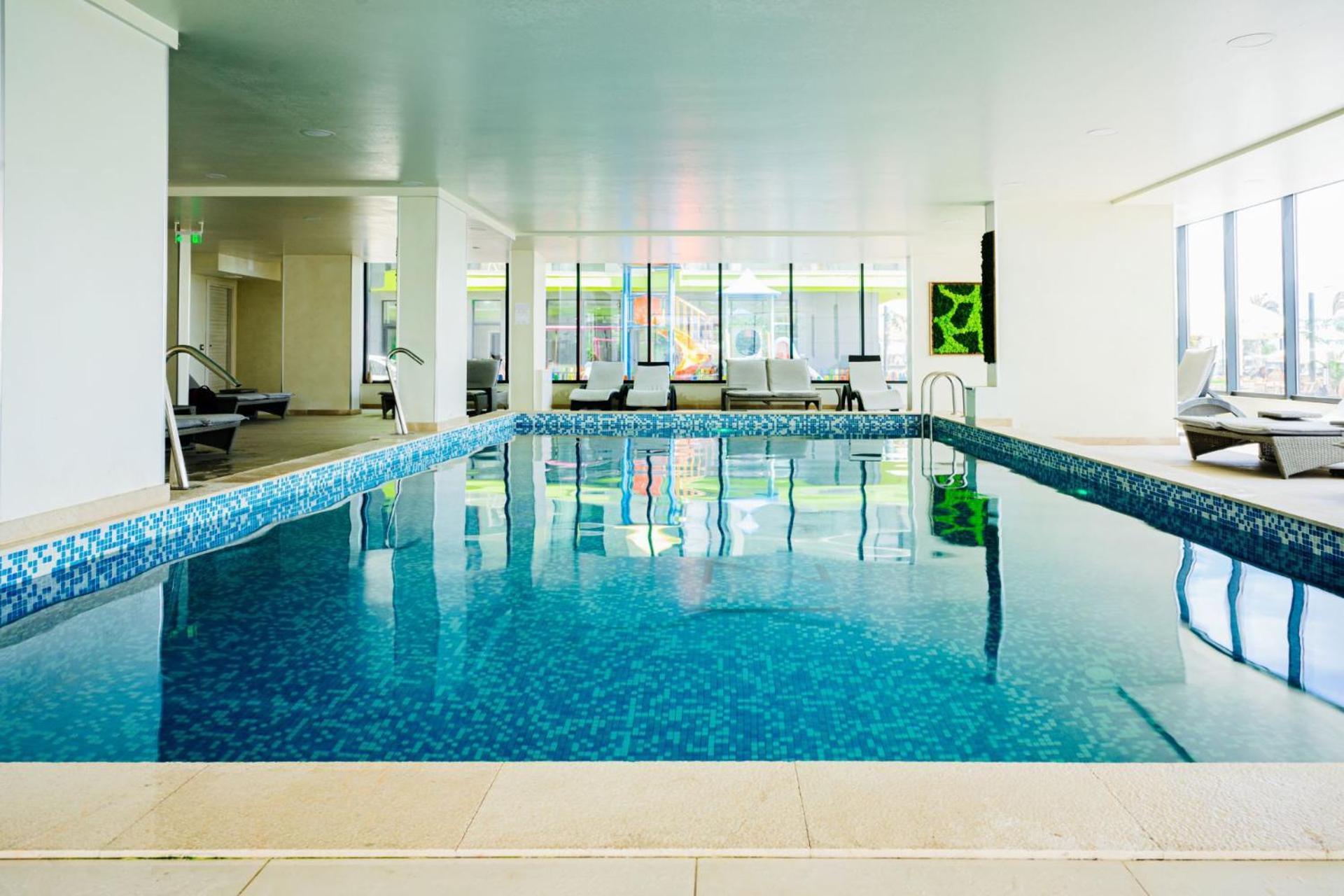 Iako Premium Apartament Navodari Luaran gambar
