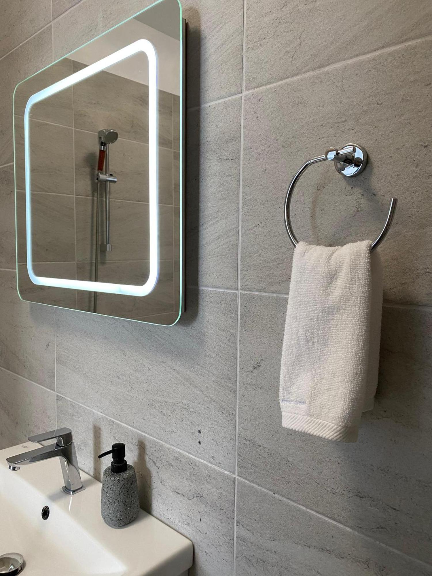 Iako Premium Apartament Navodari Luaran gambar